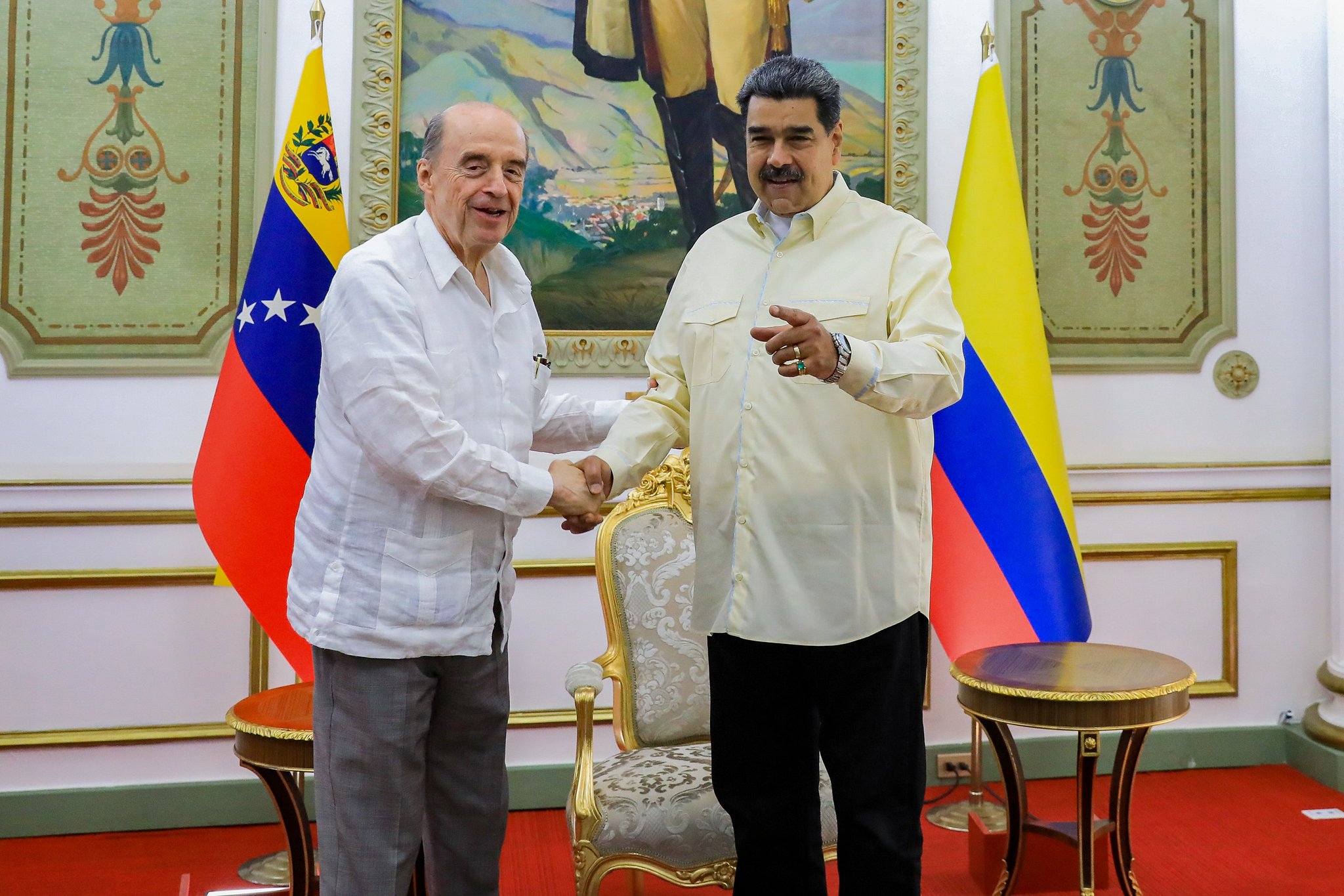 Presidente Nicolás Maduro Moros, recibe al Canciller de la República de Colombia