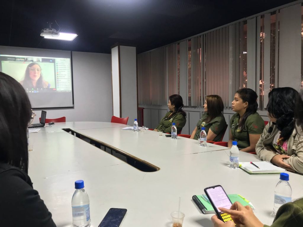 Mujeres del Motor Minero participaron en el foro “Feminismo Popular”