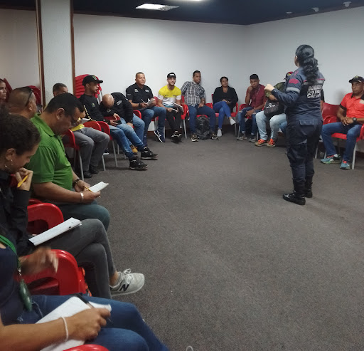 Trabajadores mineros se capacitan en prevención y control de emergencias