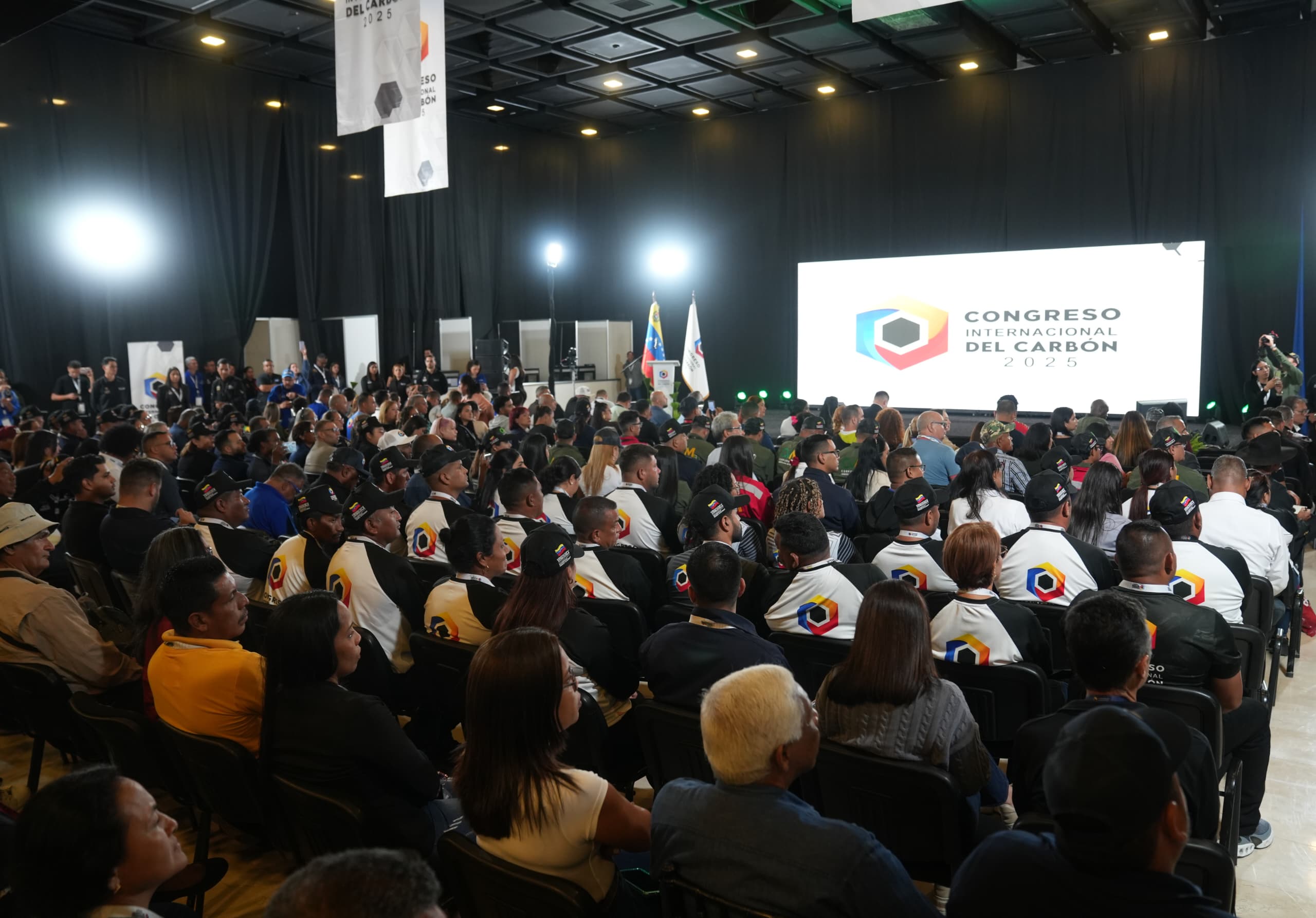 Concluye con Éxito el I Congreso Internacional del Carbón 2025: Un Hito para la Sostenibilidad y la Innovación