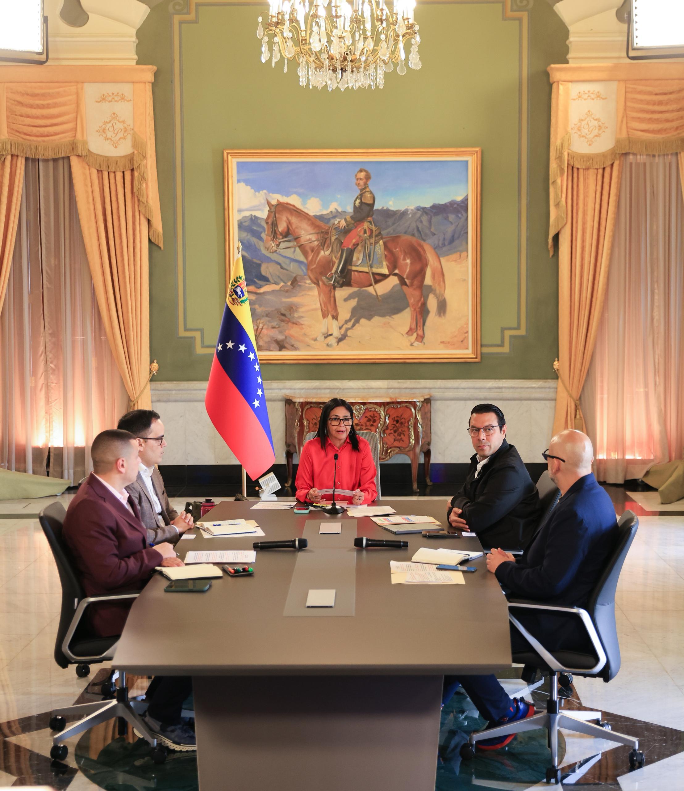 Presidenta Encargada Delcy Rodríguez lidera jornada de trabajo del Motor Minero y de las Industrias Básicas