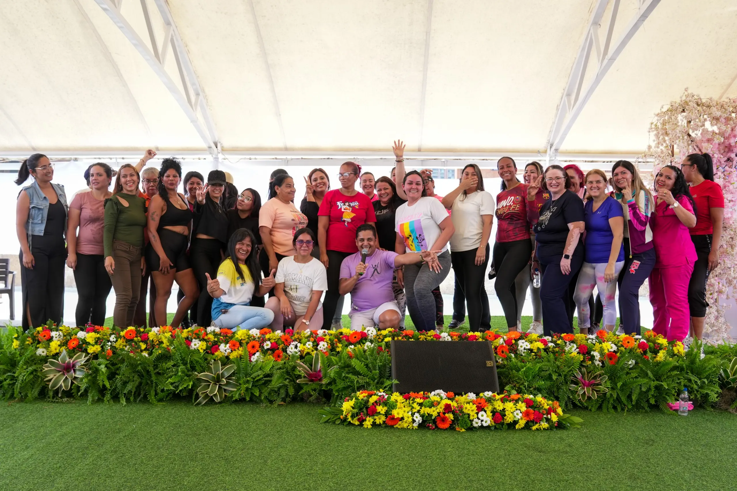 MIDMEIB y CVG celebran a las madres del sector minero y las industrias básicas con una gran bailoterapia
