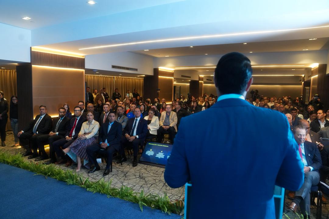 Ministro Héctor Silva expuso el presente y futuro de la minería e industria básica nacional en la Expo Fedeindustria 2026